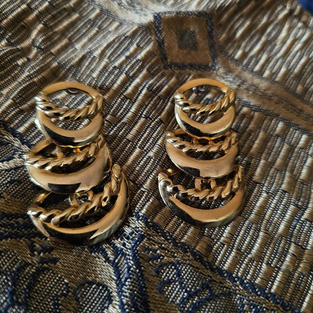 swirl gold tone earrings for women 1980'S